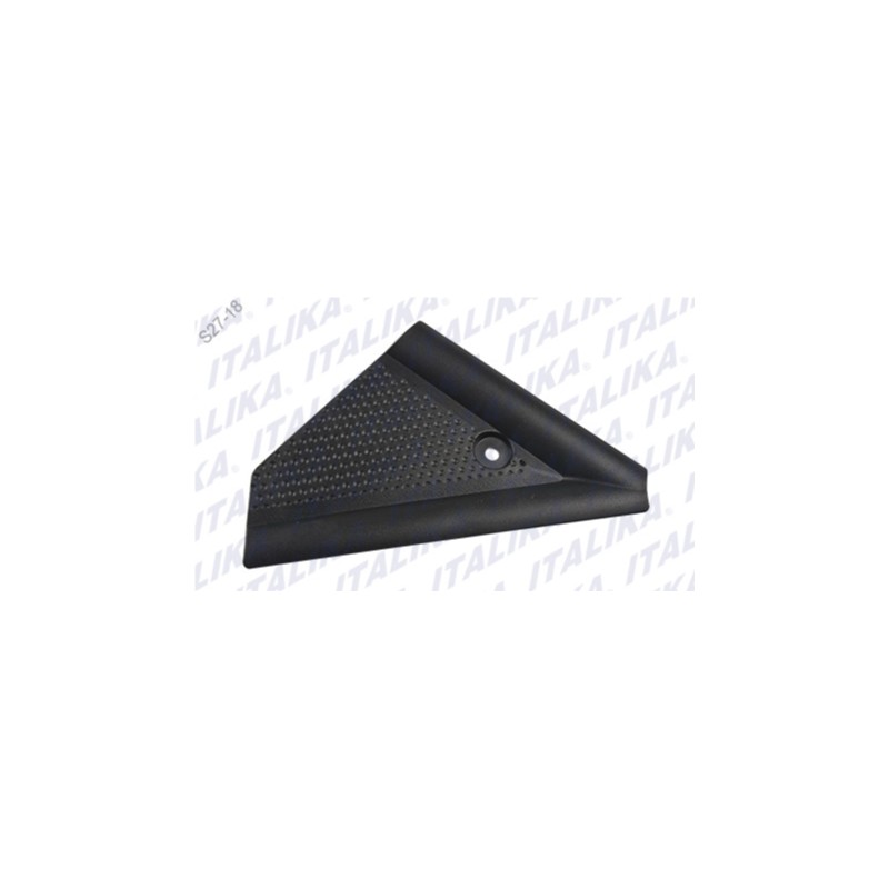 CUBIERTA DECORATIVA TRIANGULAR IZQ RC150AI 2018