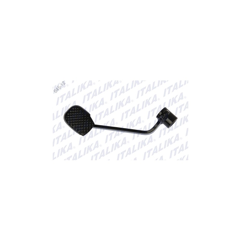 PEDAL DE FRENO TRAS NEGRO RC150 GT